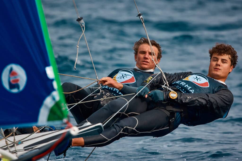 Erfolgreicher Skiff-Nachwuchs: Valentin Müller und Moritz Fiebig wurden U21-Vizeweltmeister im 49er. Foto: DSV/Felix Diemer